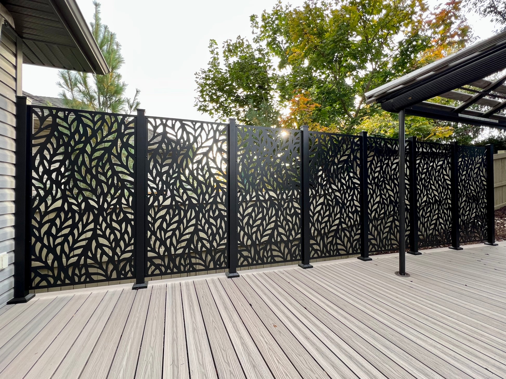 Privacy Screen - FLORA