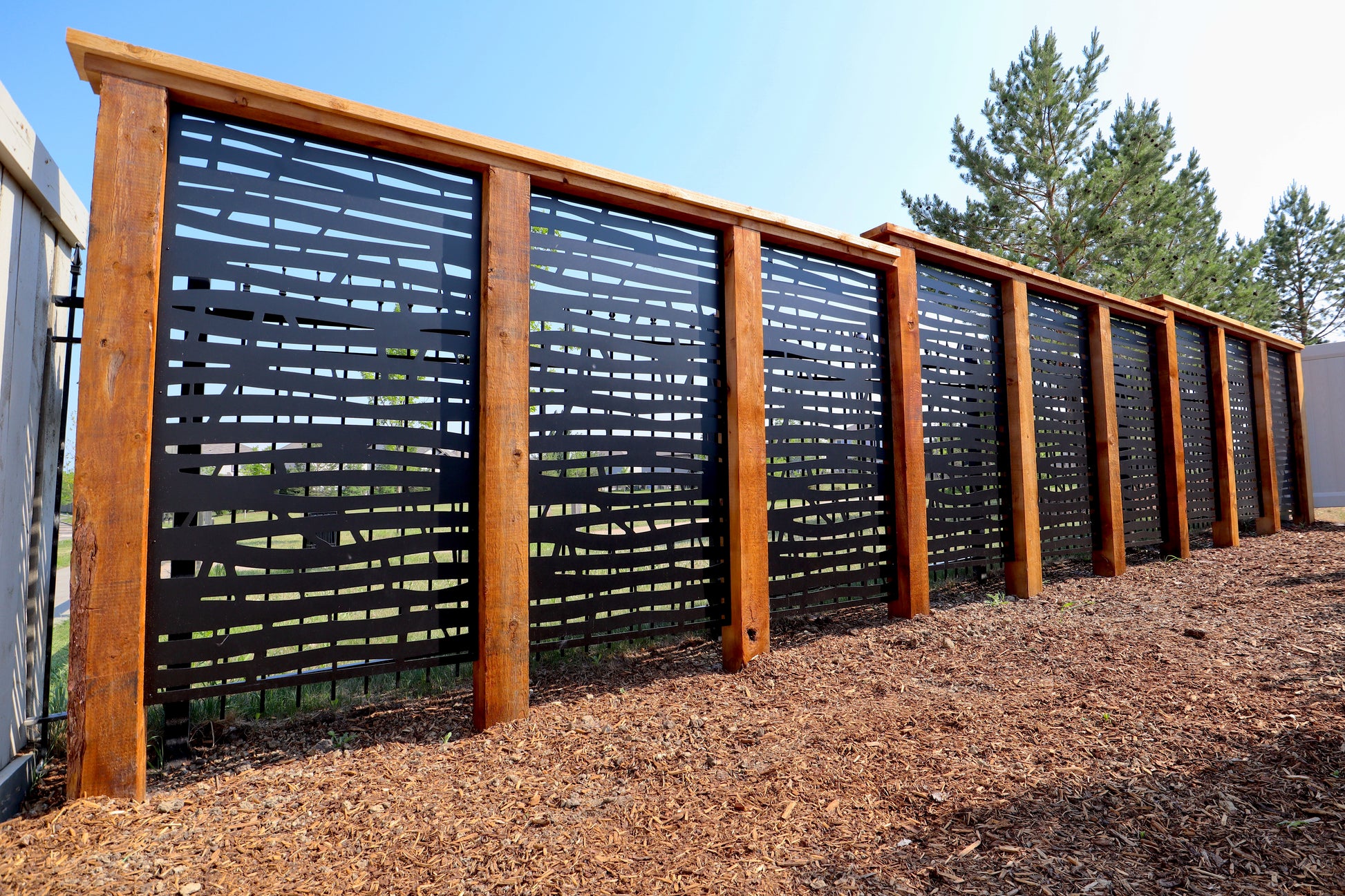 Privacy Screen - BREEZE